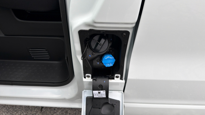 Renault Trafic Lwb Diesel LL30 Blue dCi 150 Extra Sport [Safety] Crew Van